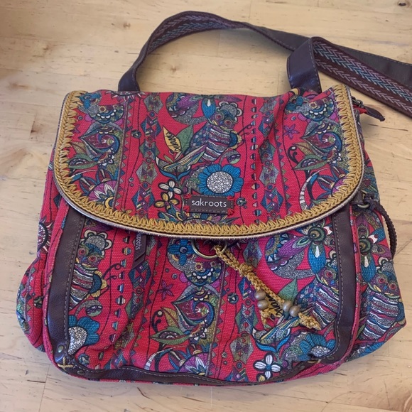 Sakroots Handbags - Sakroots Crossbody Convertible to Backpack Purse